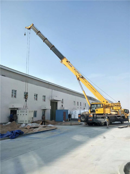 浑江区“超载就喊停”—— 吊车的 “重量保镖” 技术